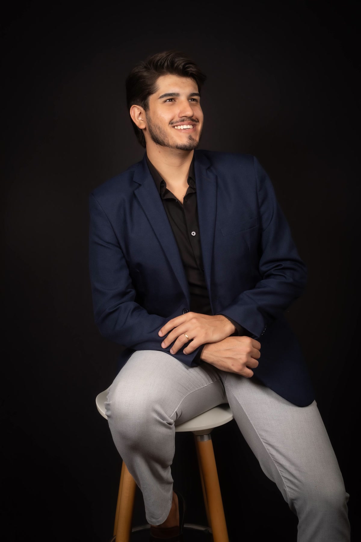 Retrato profissional de Victor Visagista